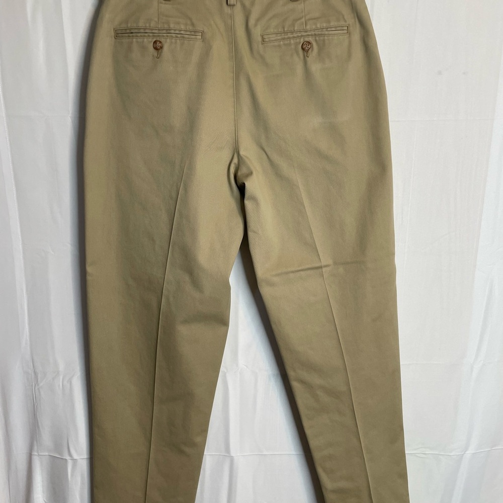 L.L. Bean Men’s Classic Fit 34x32 (measured) Khakis 3710 - Picture 2 of 5